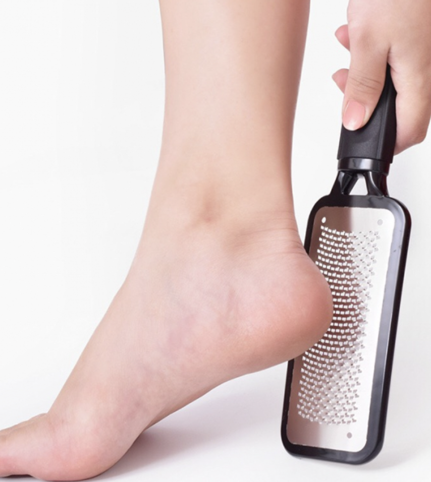 CALLUS REMOVAL BAN CO DISTRICT 3 | CRACKED HEEL TREATMENT HCMC | FOOT CARE PERDICURE SAI GON