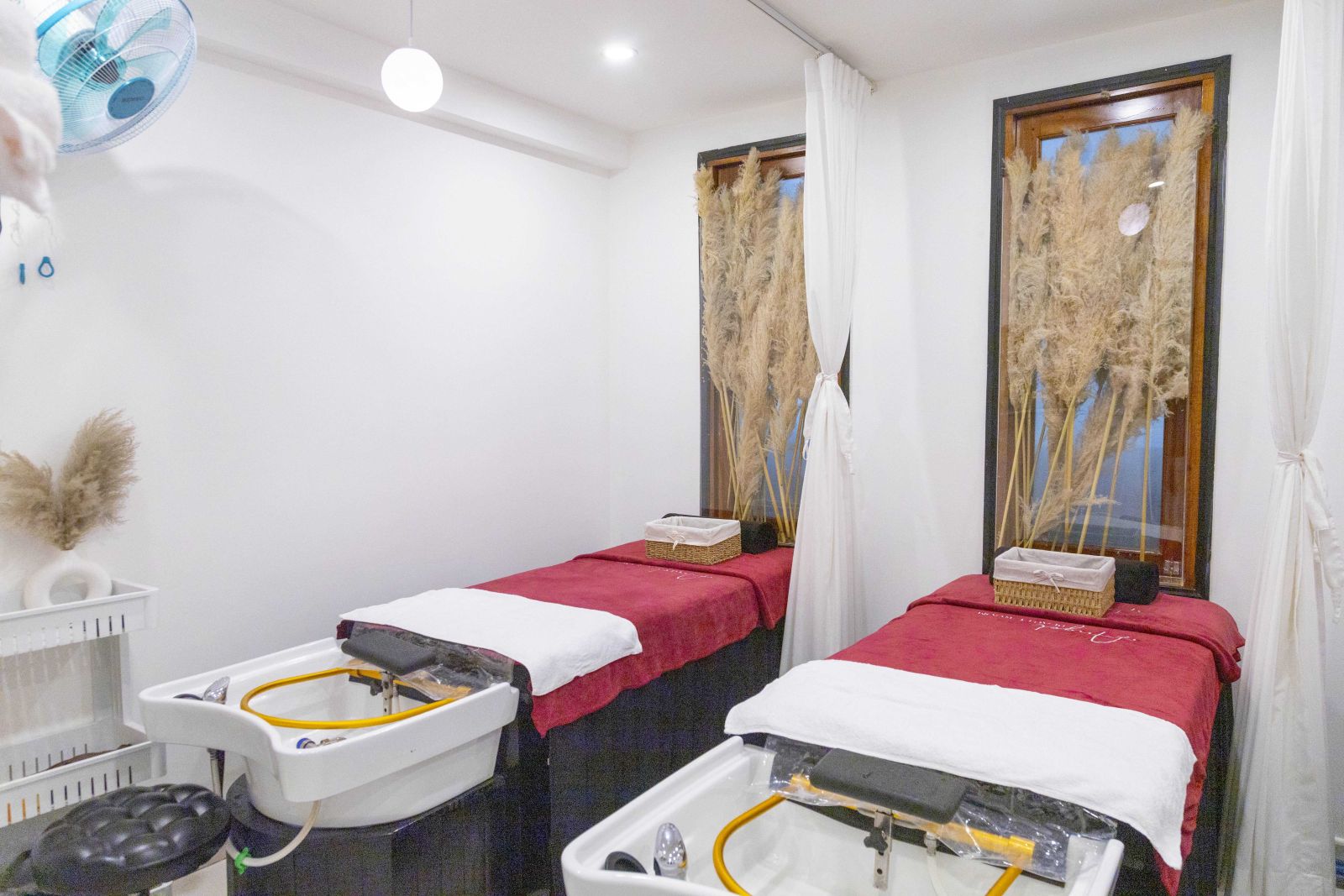 NỐI UỐN MI BÀN CỜ | NAIL ĐẸP BÀN CỜ | GỘI ĐẦU DƯỠNG SINH BÀN CỜ | MASSAGE BODY BÀN CỜ